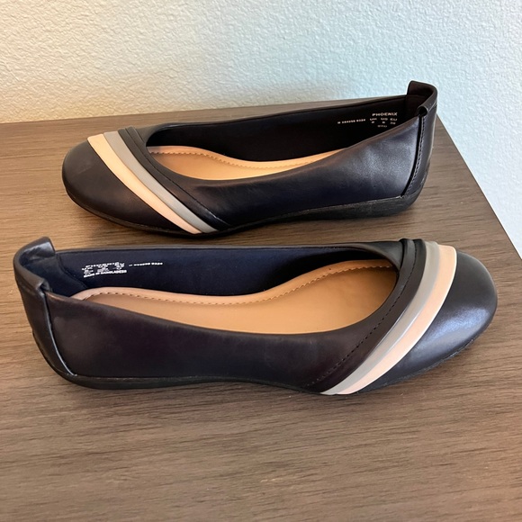 hotter Shoes - Hotter Women’s Leather Navy Ballet Flats Never Worn